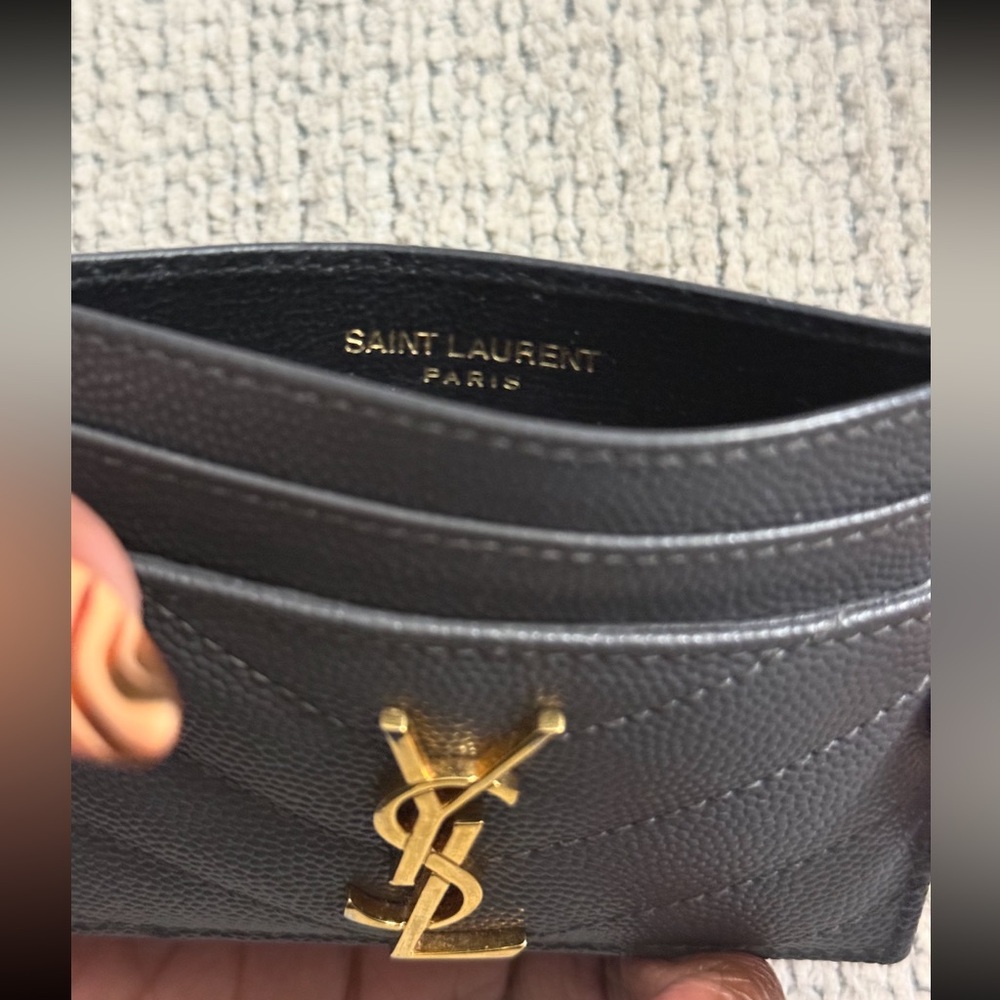 Saint Laurent “YSL” Card Case with Gold Logo - Picture 4 of 4